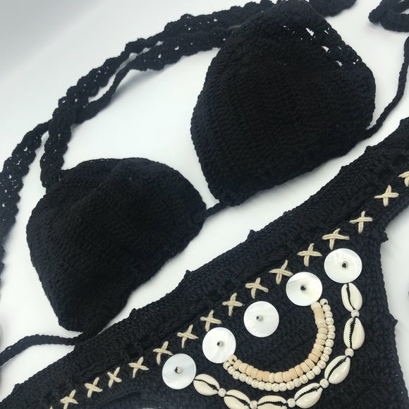 Black Brazilian crochet Bikini - Picture 3 of 6